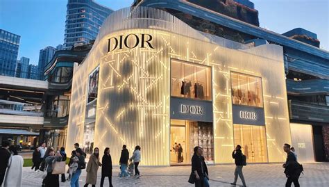 dior italy factory